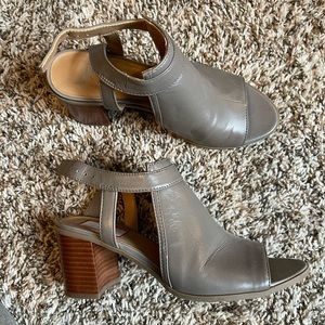 Franco Sarto bootie, gray & open toed